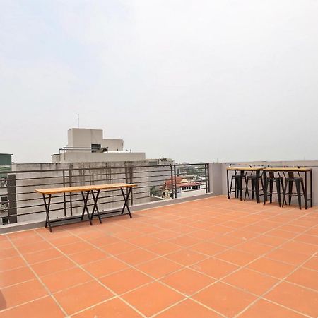 Luxe Paradise Residence 32 To Ngoc Van Ханой Екстериор снимка