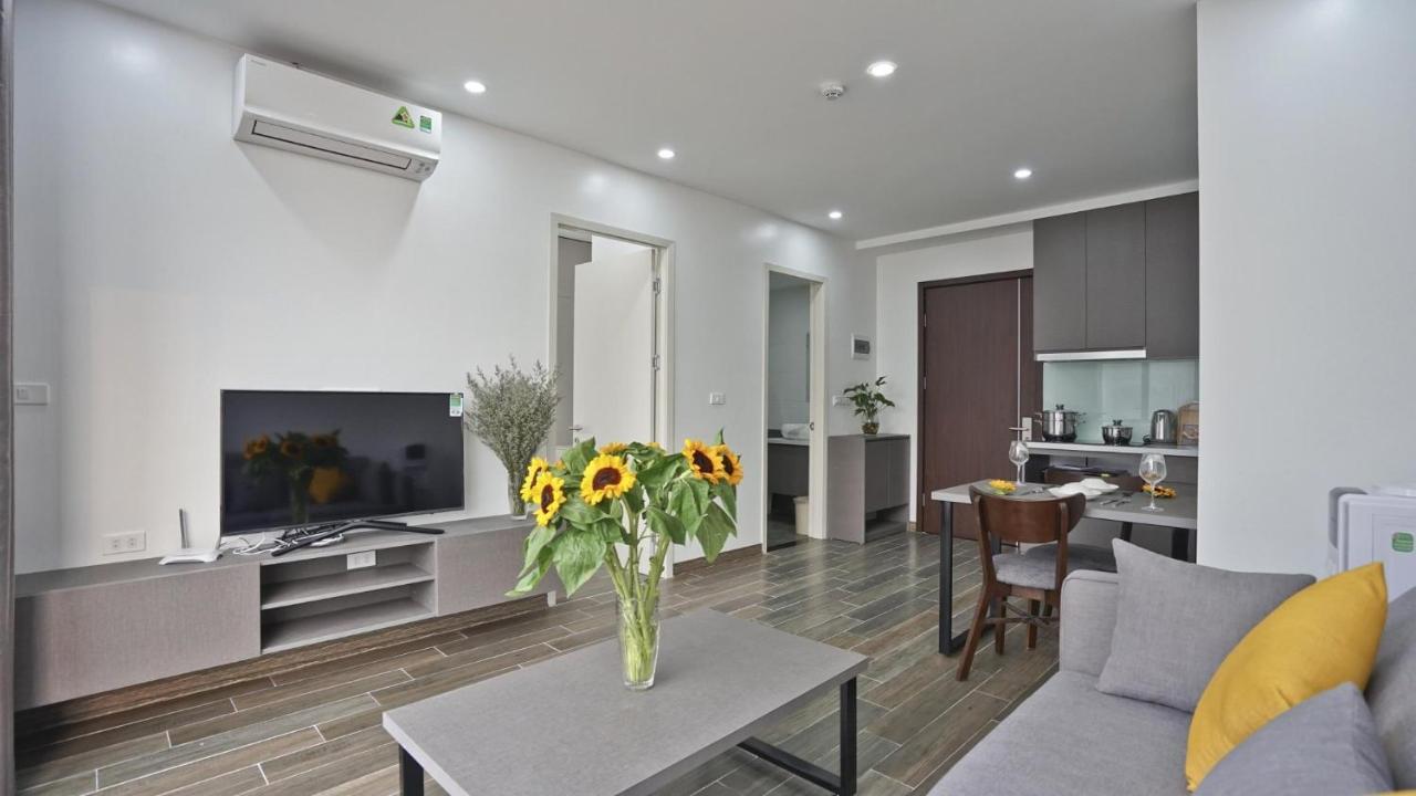 Luxe Paradise Residence 32 To Ngoc Van Ханой Екстериор снимка